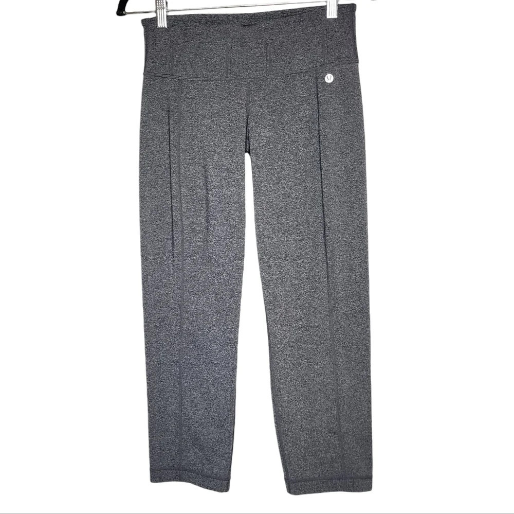 Lululemon Fitness Pant- Grey Cropped Estimated Size Small